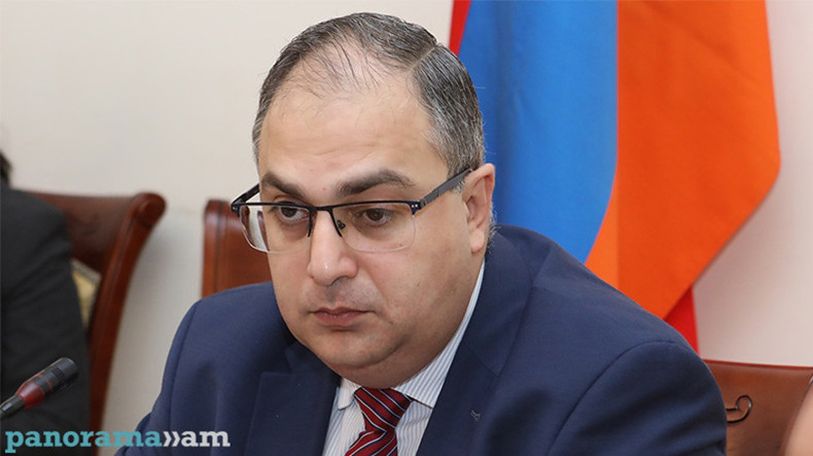 Մհեր Սահակյանի հարվածից հետո Վլադիմիր Վարդանյանն ընկել է հատակին. Հրապարակվել են ցուցմունքները