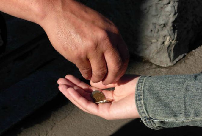 Number of child beggars, street children rises in Armenia
