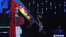 Արամ Նիկոլյանը վառել է դրոշ հանուն որի... Իշխանյան
