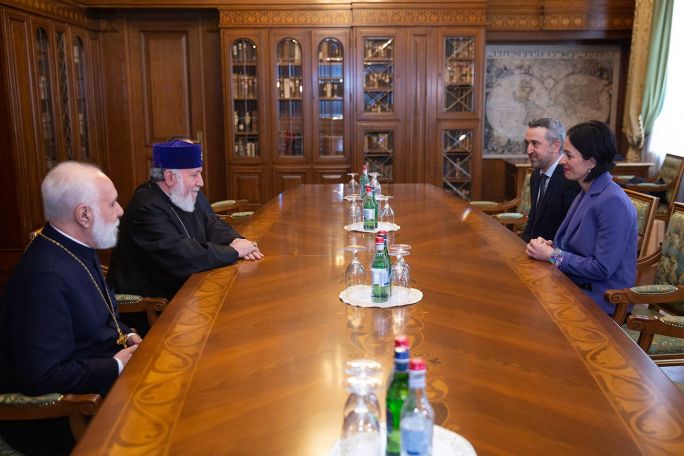«Իրավիճակը չի փոխվում». Ժաննա Անդրեասյանը՝ «Հայ եկեղեցու պատմություն» առարկան հանելու մասին