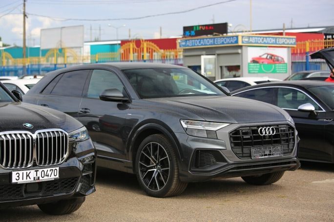 Совет ЕЭК продлил временный порядок ввоза в Армению и Беларусь легковых автомобилей