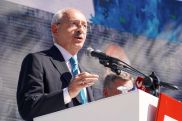 Թուրքիայի նախագահի ընդդիմադիր թեկնածուին Ադիյաման նահանգում աղոթքի ժամանակ անպատվել են