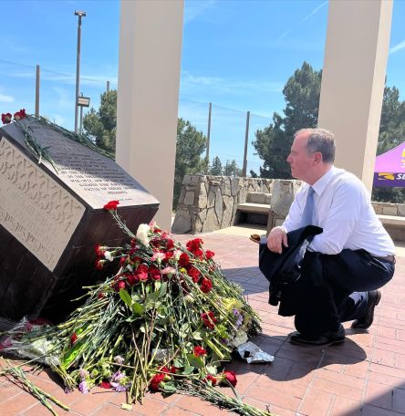 Rep. Schiff commemorates Armenian Genocide