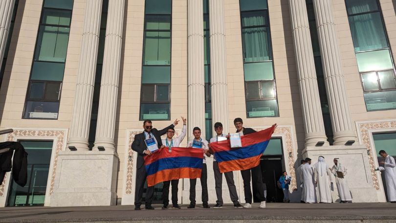 1 արծաթե և 1 բրոնզե մեդալներ՝ քիմիայի Մենդելեևյան 57-րդ միջազգային օլիմպիադայում