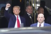 Солист Village People требует у Трампа не использовать образы и песни коллектива