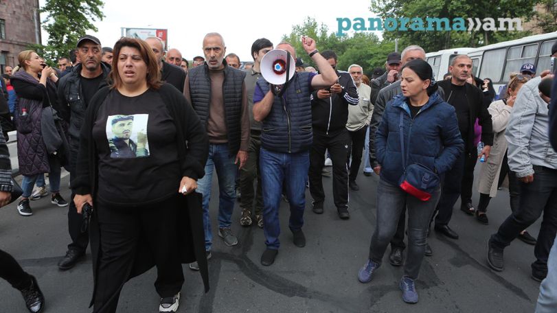 Arrest of fallen soldier's mother sparks protest in Yerevan