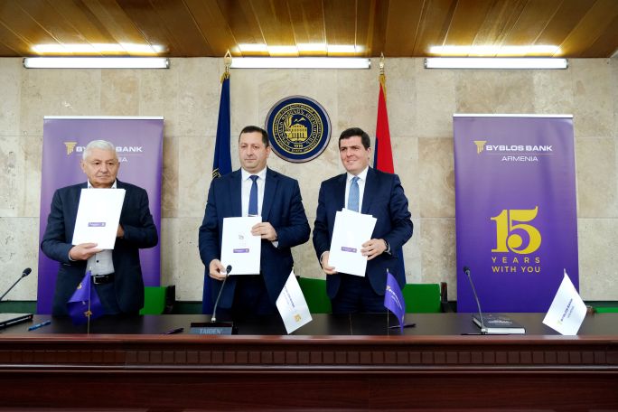 15 YSU students will receive Byblos Bank Armenia scholarships and tuition reimbursement