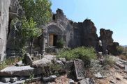 «Խոնարհված ուխտավայրը». մասնագետները հորդորում են փրկել Աղջոց վանքը