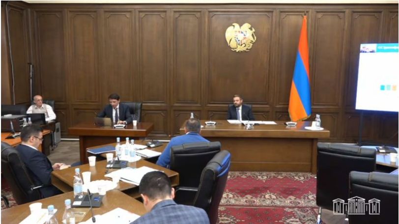 Դրամի արժեզրկման պայմաններում պետական պարտքը 50 %-ից կարող է շատ արագ բարձրանա. Վահե Հովհաննիսյան