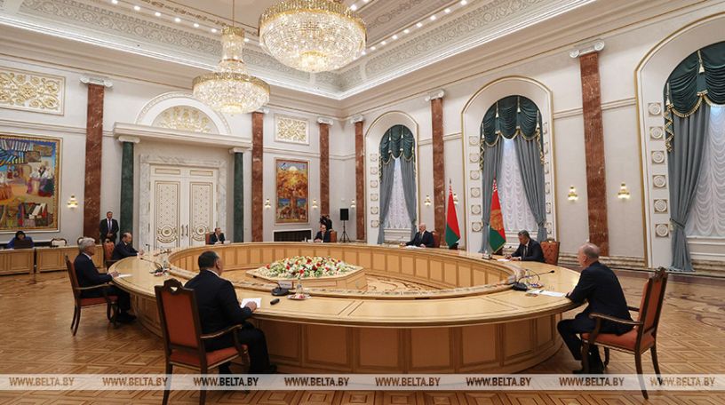 Լուկաշենկո. Հայաստանի և Ադրբեջանի միջև հակամարտության լուծումը պետք է շահավետ լինի երկու կողմերի համար
