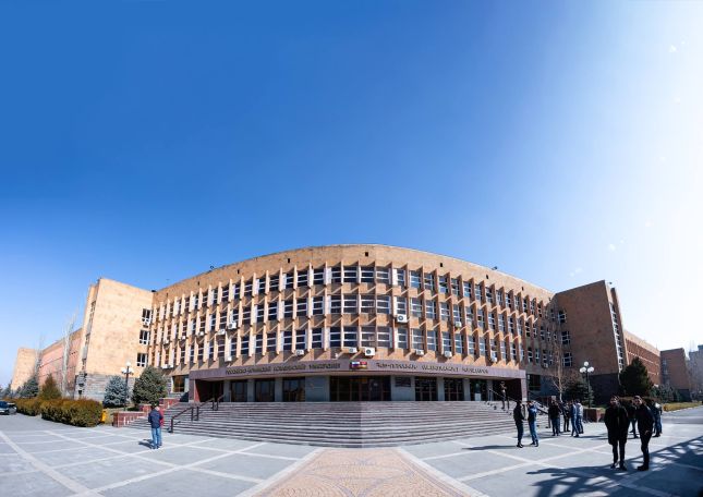 ՀՌՀ-ն հայտարարում է բնագիտական ուղղություններով 10-րդ դասարանների գծով ընդունելություն