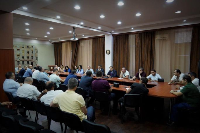 Տեղի է ունեցել փաստաբանների ակումբի նիստ