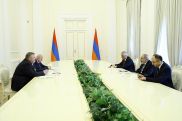 Փաշինյանն ընդունել է ՌԴ փոխվարչապետին