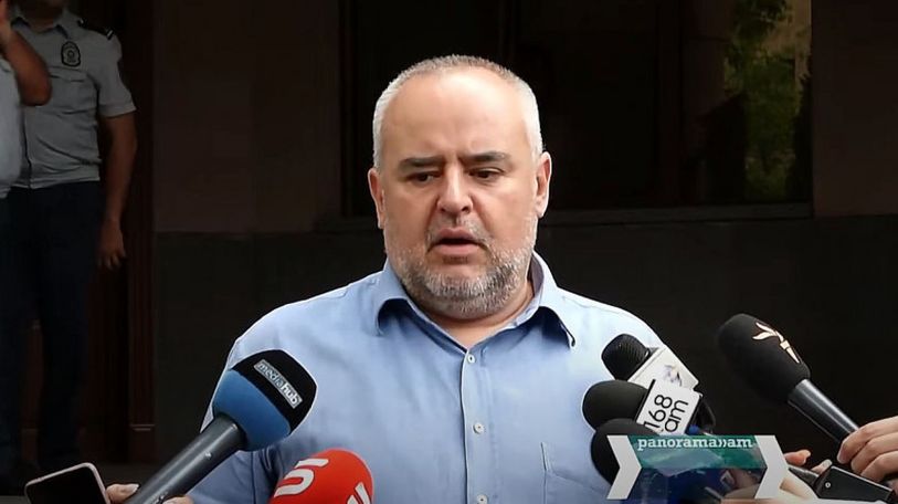 Փաստաբան. Արմեն Աշոտյանի կալանքի նիստը ավարտվեց