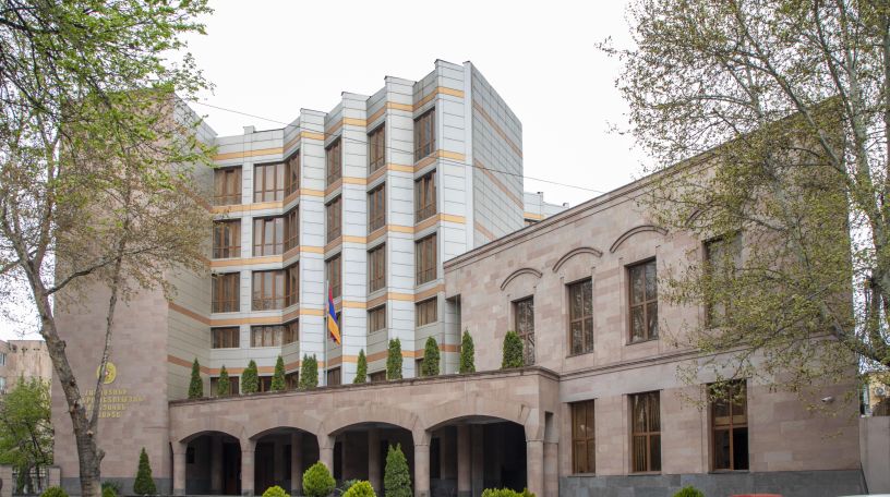 Արարատի մարզի 55-ամյա բնակիչը ձերբակալվել է՝ հոր նկատմամբ սպանության փորձ կատարելու կասկածանքով