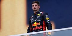 Ферстаппен выиграл Гран-при Канады с застрявшей в болиде птицей