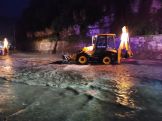 Իջևանում կարկտահարության և ուժգին քամու հետևանքով կան էներգետիկ ցանցի վթարներ, վնասված տանիքներ, ջրալցված նկուղային հարկեր