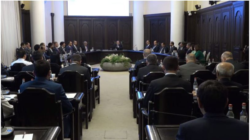 Armenian, Azeri FMs to meet in Washington next week, Pashinyan says