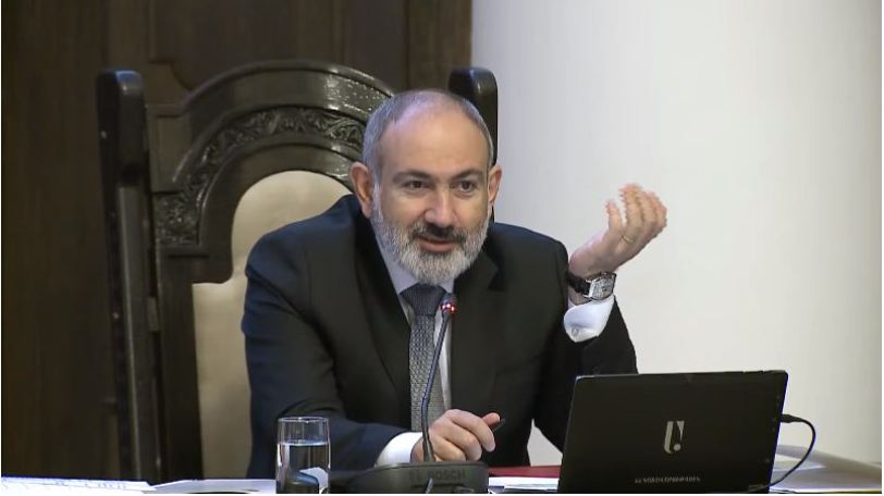 Անկանխիկով կաշառք վերցնել, իհարկե, կարելի է, բայց հետո հաստատ վերցնողի հետևից կգան. Նիկոլ Փաշինյան