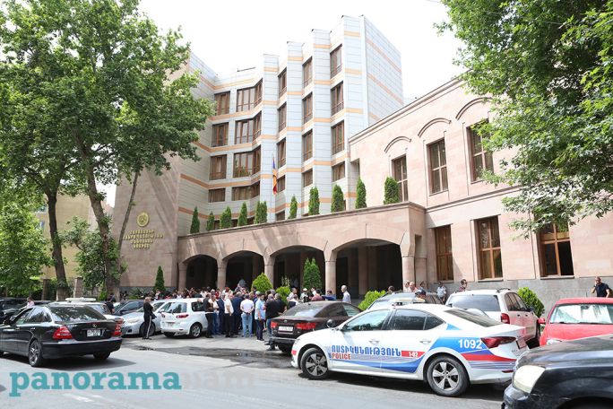 В СК Армении прокомментировали заявления Тиграна Аракеляна о пытках