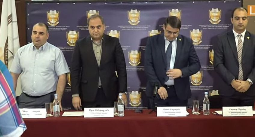 Փաստաբանները մեկ րոպե լռությամբ հարգեցին Արսեն Մկրտչյանի հիշատակը