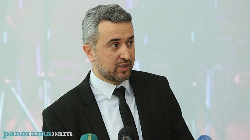 Արայիկ Խզմալյանն ազատվել է ԿԳՄՍ փոխնախարարի պաշտոնից