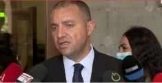 Քերոբյանը չուզեց պատասխանել Արցախի սննդի պաշարների մասին հարցին