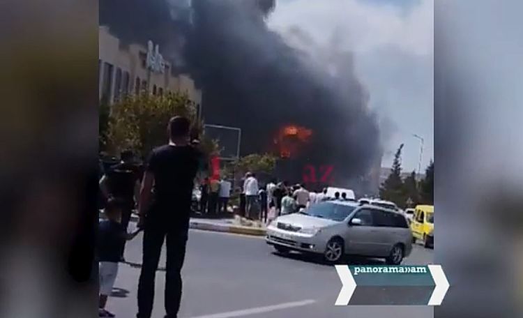 В Сумгаите вспыхнул крупный пожар