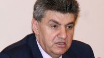 Глава Союза армян России А.Абрамян назвал «непонятным» обращение Госдумы РФ с просьбой повлиять на Арсена Авакова