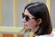 Суд оставил в силе решение о продлении домашнего ареста блогеру Елене Блиновской