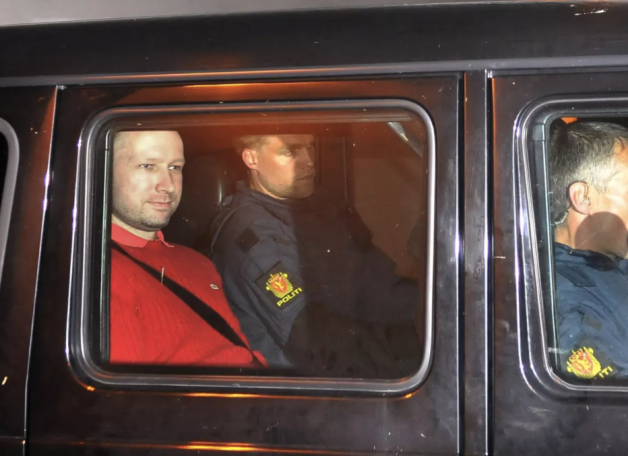 Убивший 77 человек Брейвик подал в суд на Норвегию из-за «бесчеловечных» условий в тюрьме