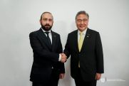 Արարատ Միրզոյանը Կորեայի իր գործընկեր Պակ Չինին ներկյացրել է Լաչինի միջնցքի խնդիրը