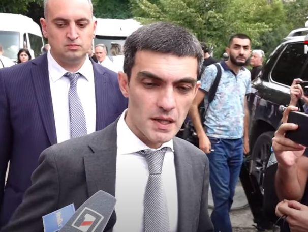 Խաղաղապահների միջոցով պարբերաբար հանդիպումների առաջարկներ ենք ուղարկում, բայց Ադրբեջանը չի պատասխանում․ Արցախի ԱԳ նախարար