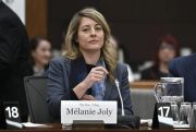 Canadian FM urged to break Azerbaijan's Artsakh blockade