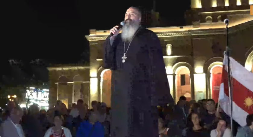 Մեր պատերազմը մարմնի և արյան դեմ չէ, այլ՝ չար ուժերի. Հայր Աբել