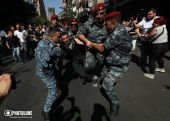Police detain Robert Kocharyan's son at anti-government protests