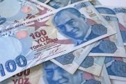Стоимость турецкой лиры к доллару во вторник обновила исторический минимум