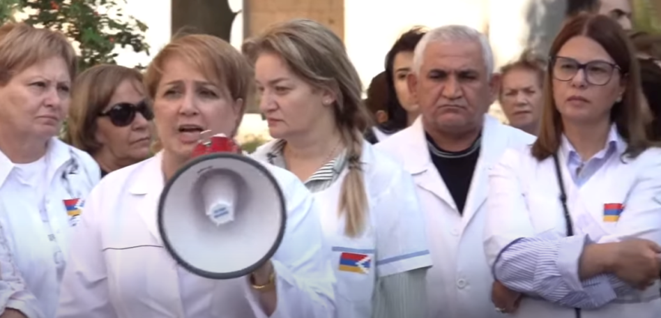«Սպիտակ խալաթներով» ակցիայի անդամները կոչով դիմել են բուժաշխատողներին