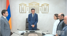 ԱԺ հանձնաժողովի նիստը սկսվեց մեկ րոպե լռությամբ՝ ի հարգանք 44-օրյա պատերազմի և Արցախում վերջին ագրեսիայի զոհերի հիշատակի