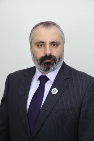 David Babayan announces decision to leave for Shushi