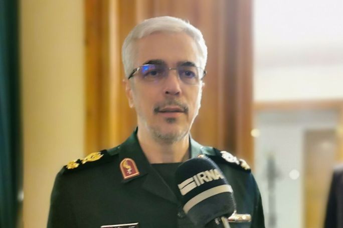Iran ready to send observers to Armenia-Azerbaijan border, army chief says