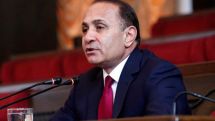 Hovik Abrahamyan discusses economic development with businessmen 