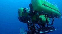 Deep-sea sub 'implodes' 10km-down