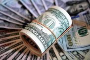 Դոլարի փոխարժեքը կտրուկ բարձրացումից հետո կրկին նվազել է