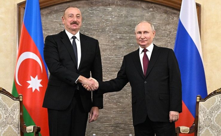 Известен «вопрос номер один» на встрече Путина и Алиева в Бишкеке