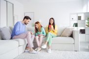 Почти 55% населения Земли пользуется смартфонами. Исследование