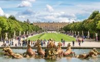 Figaro: посетителей Версальского дворца эвакуируют из-за угрозы взрыва бомбы
