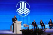 Pashinyan presents 'Crossroads of Peace' project at Tbilisi forum