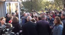 Fallen Armenian soldier's father released from custody, placed under house arrest