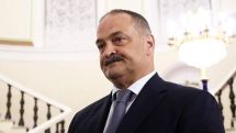 «Над нами же весь мир смеется»: глава Дагестана прокомментировал «поиск евреев» в двигателе самолета